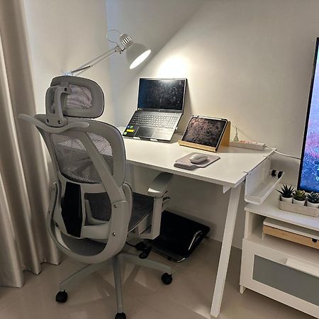White Haven - Homestay For Ladies, Couple, Family Chanthaburi Exteriör bild