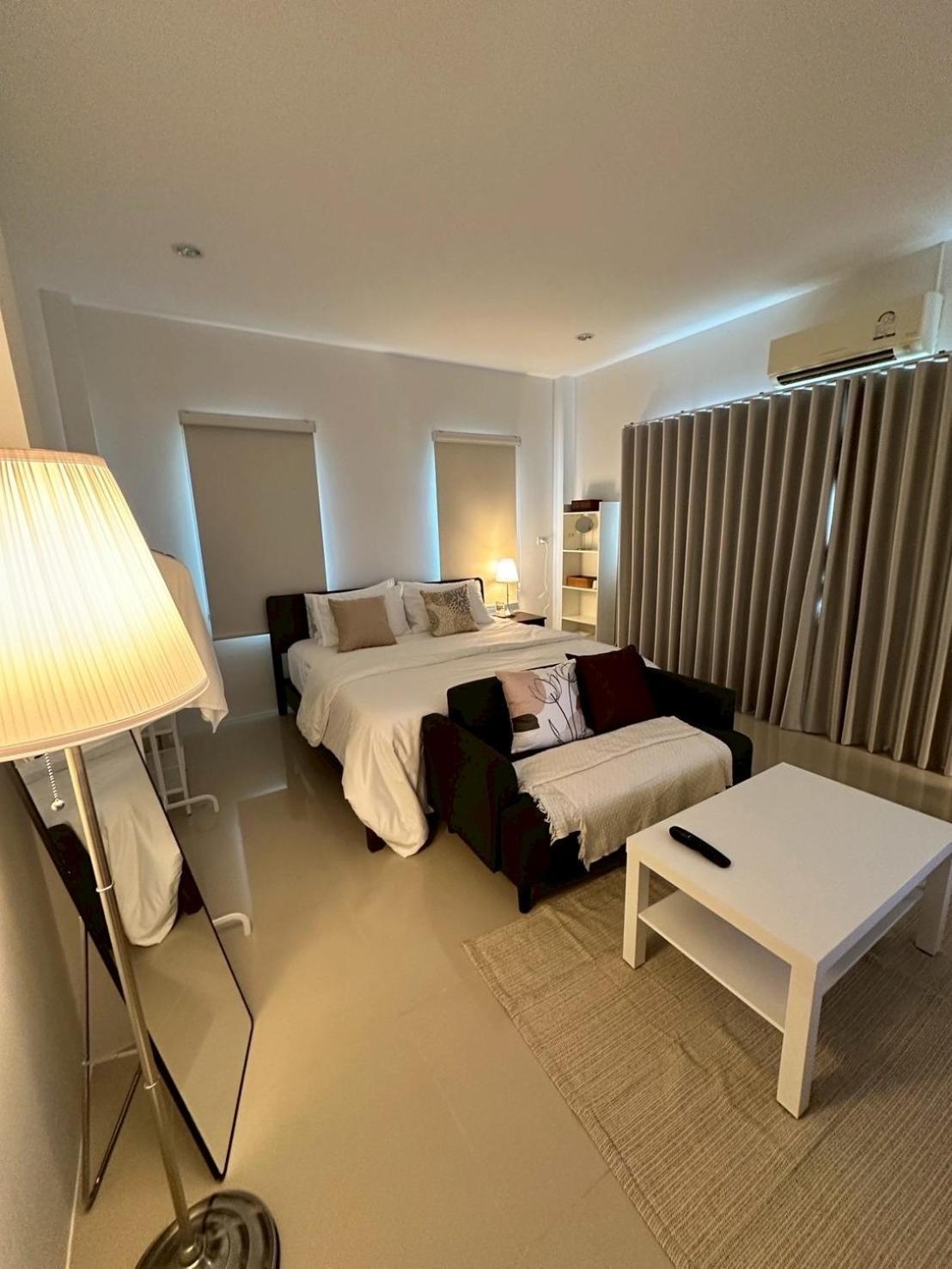 White Haven - Homestay For Ladies, Couple, Family Chanthaburi Exteriör bild